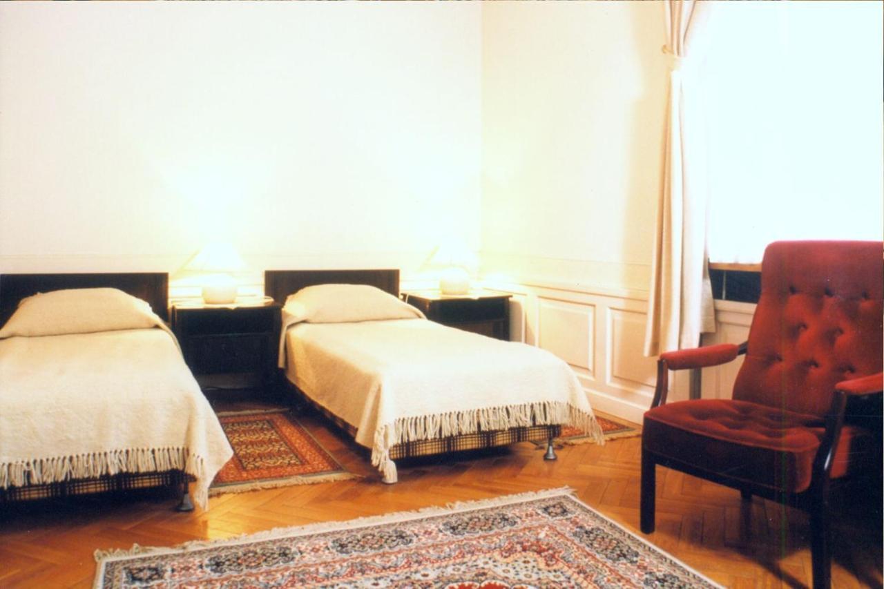 Hotel Zamek Pultusk Dom Polonii Buitenkant foto