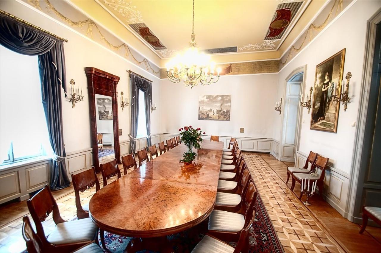 Hotel Zamek Pultusk Dom Polonii Buitenkant foto